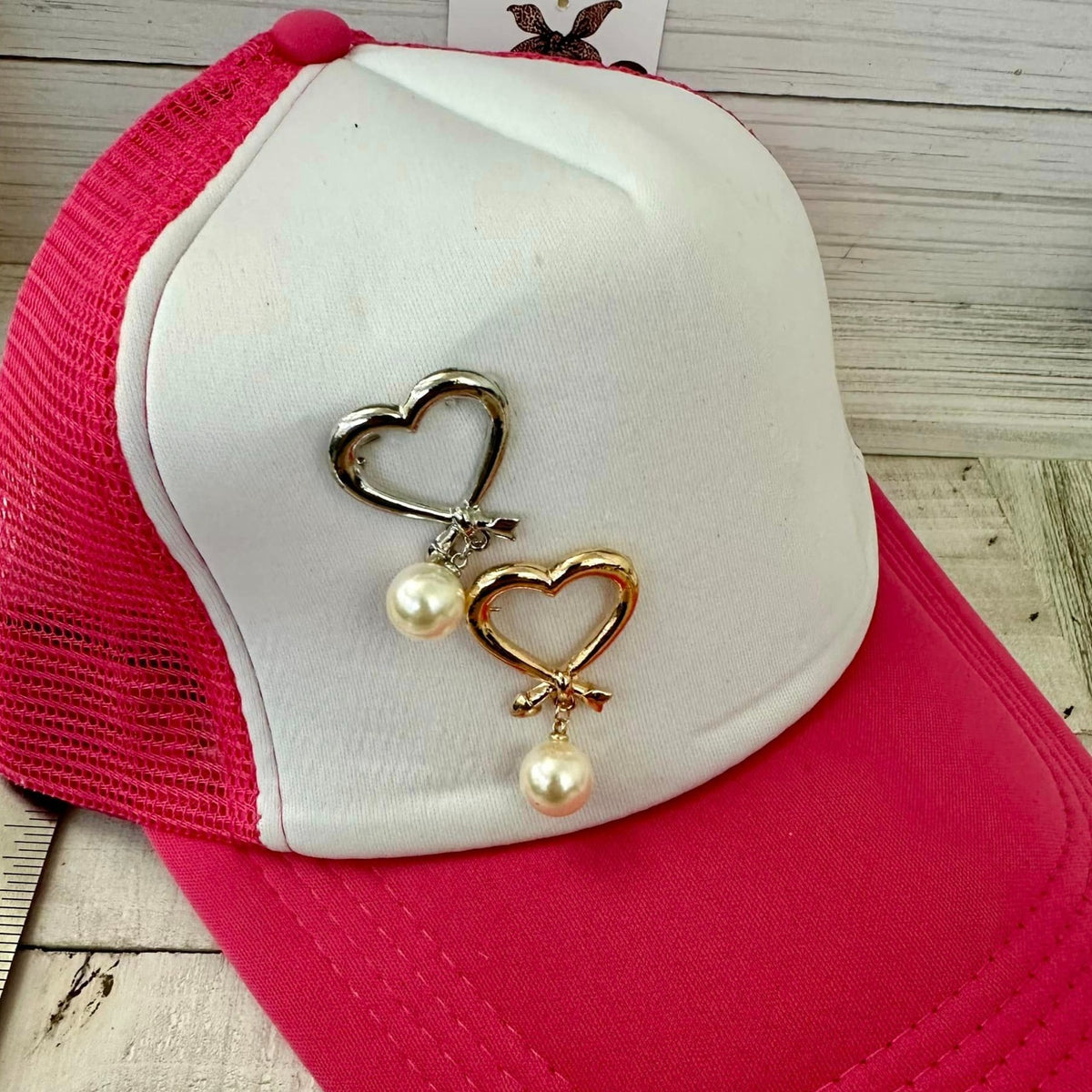 Heart Pearl Buckle Pins