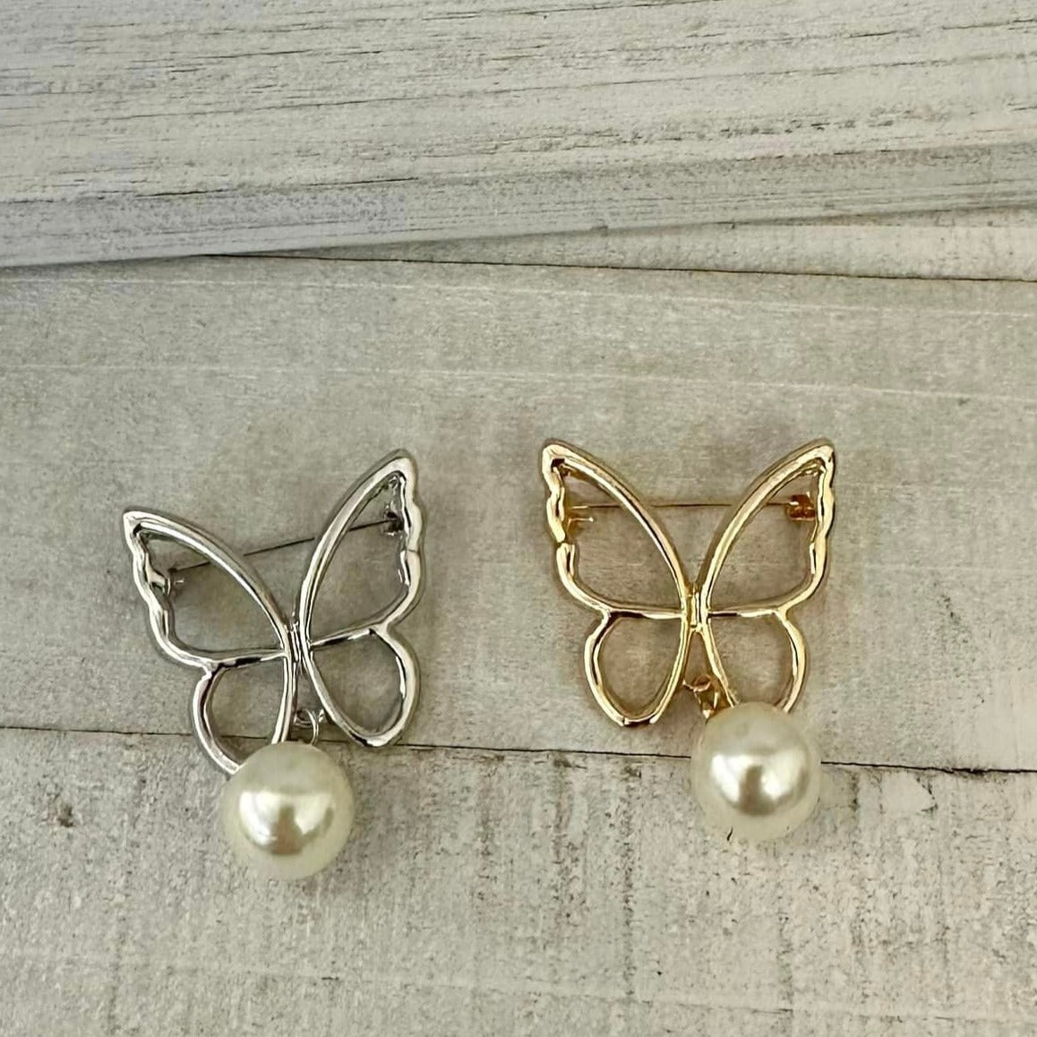 Butterfly Pearl Buckle Pins