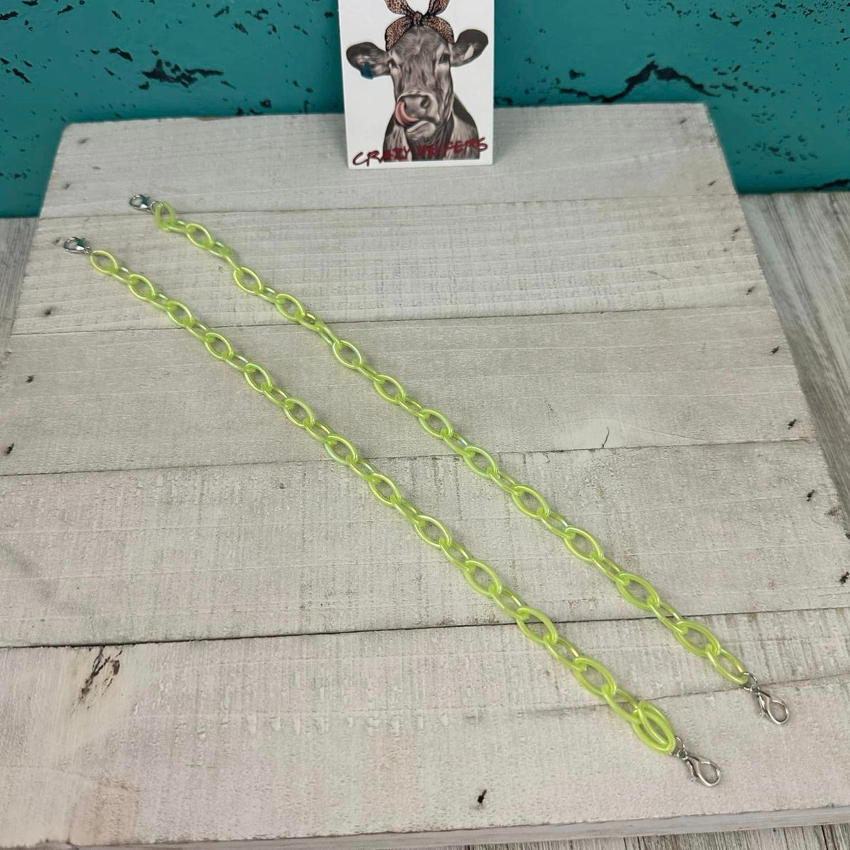 Trucker Hat Chains V2