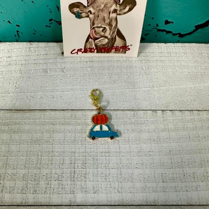 Clip-on Charms Gold Tone V4