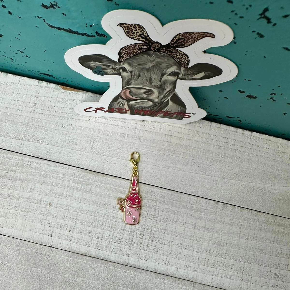 Clip-on Charms Gold Tone V5